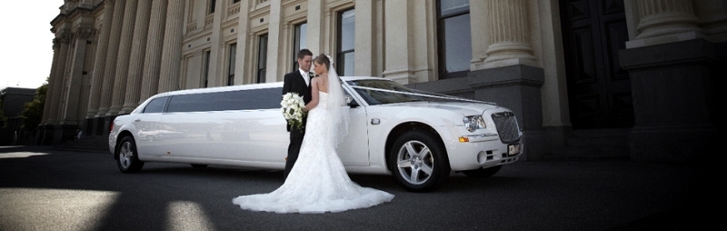 Excalibur The Elegante Wedding Limousine