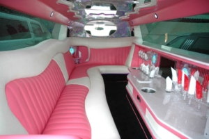 Pink hummer H3 limousine