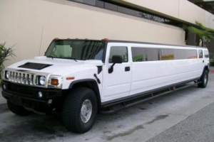 white-hummer-limousine
